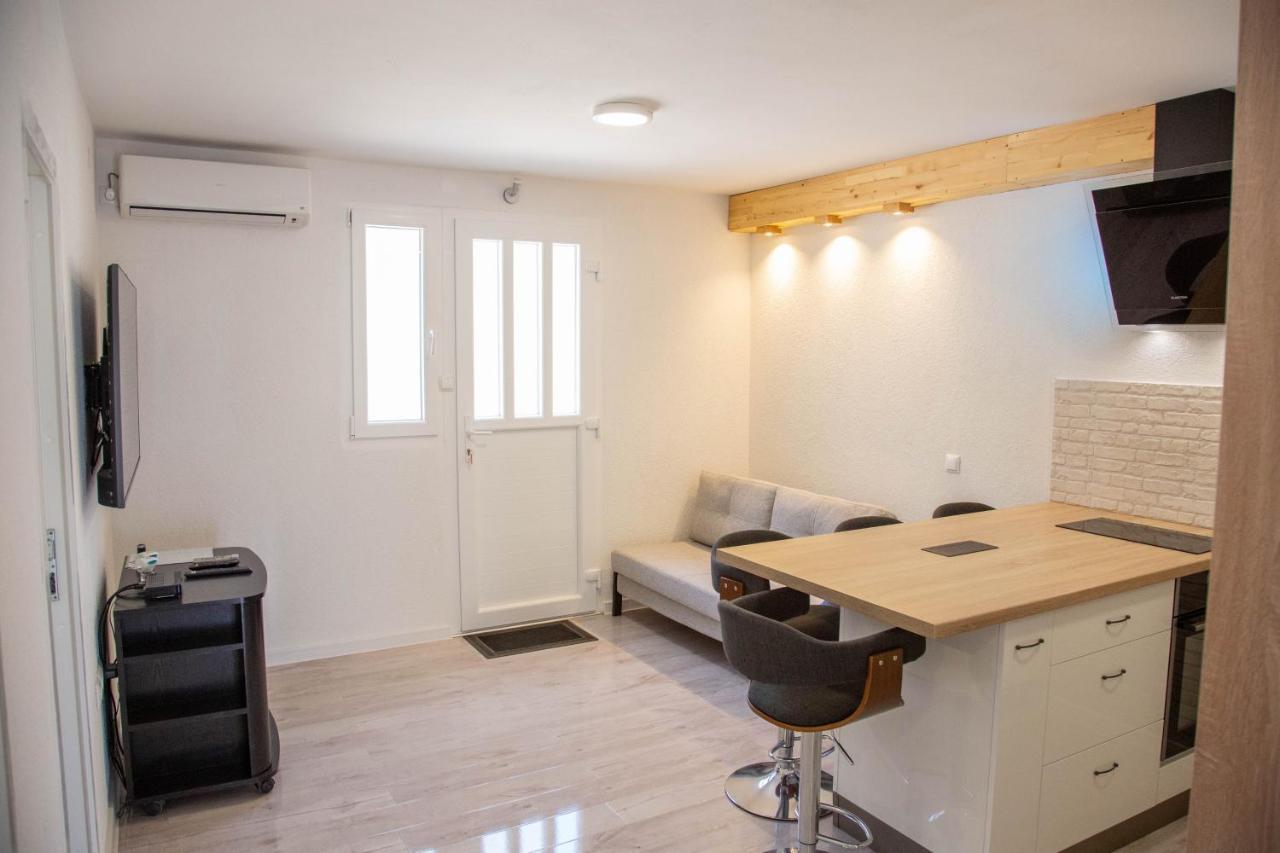 Apartments By The Sea Milna, Vis - 8895 Rukavac  Exterior foto